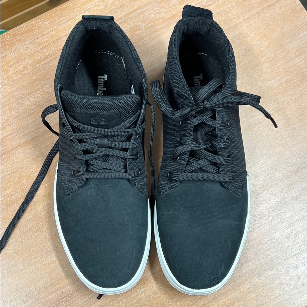 Timberland Men's Black Sneakers with White Sole